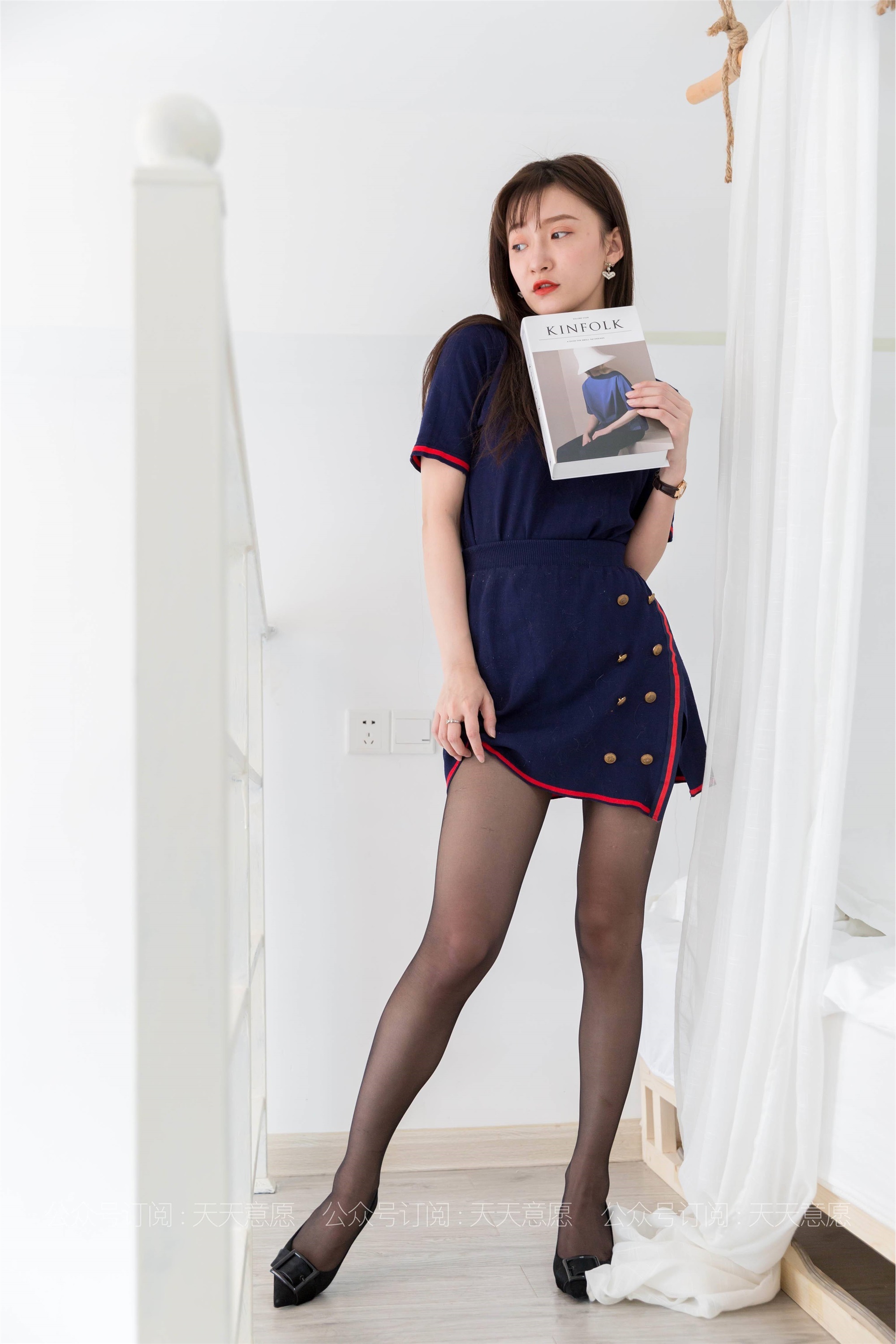 IESS异思趣向 - 模特：秋秋《迷人的红色花边》